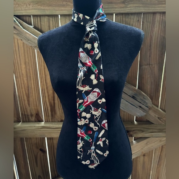 Vintage Tabasco Black Red Blue & Cream Hot Sauce & Pasta Silk Necktie - Picture 1 of 5